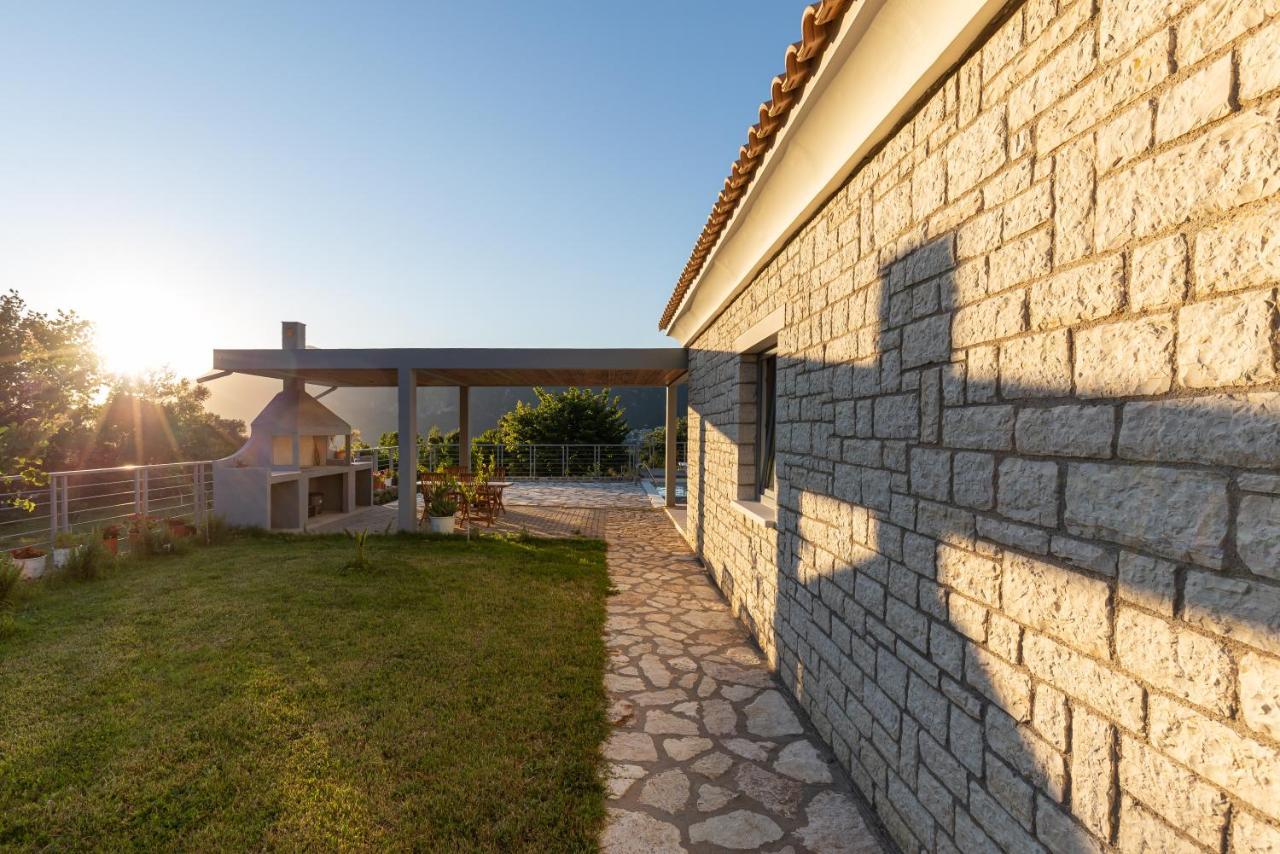 Villa Dafni & Nikos Corfu *