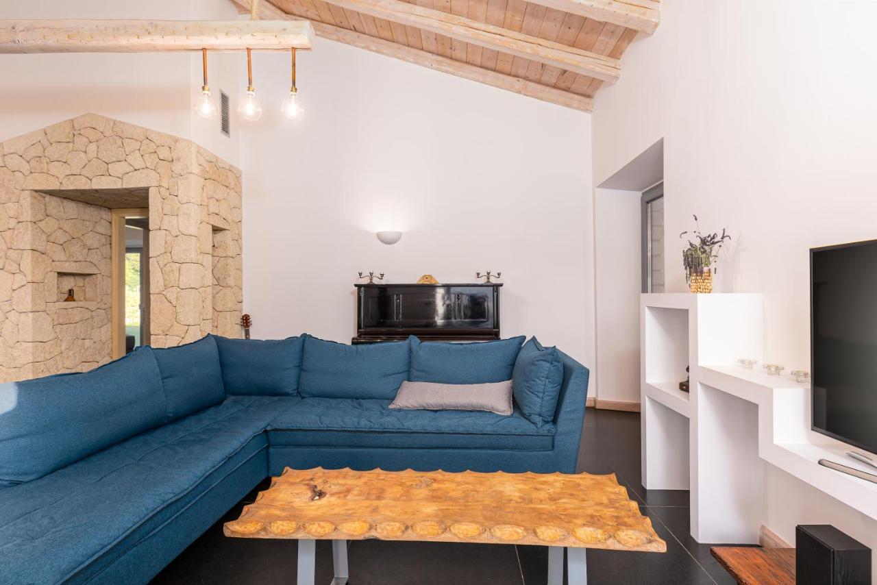 Villa Dafni & Nikos Corfu *